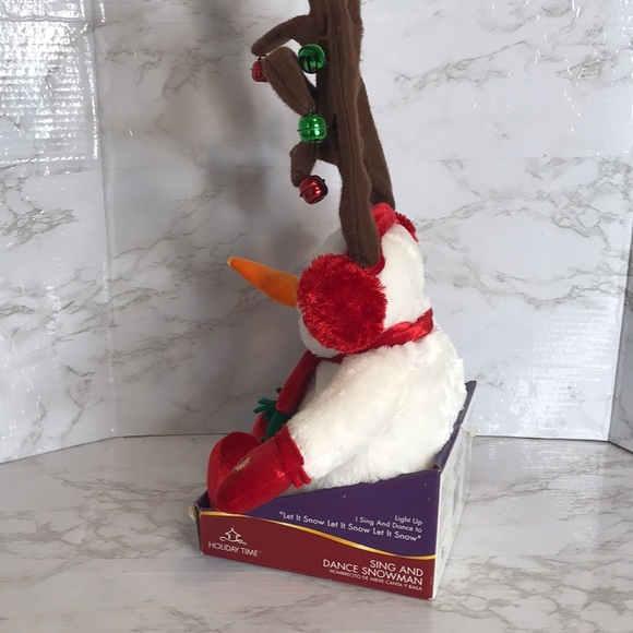 Holiday time Christmas singing snowman “let it snow” plush in box - Picture 11 of 12